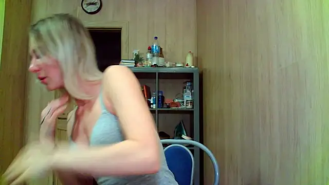 Caramel piegirl online show from November 21, 8:00 pm