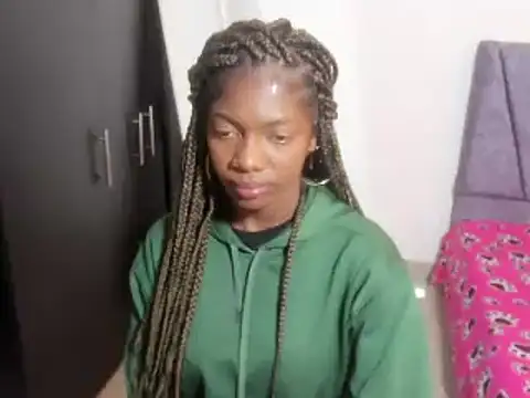 Snapshot of enyelsalas2 chatting on October 21, 2:15 am enyelsalas2 online show from October 21, 2:15 am