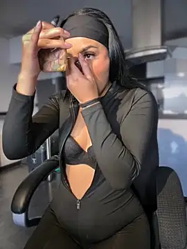 Dulce  Boyd online show from September 27, 2:35 pm