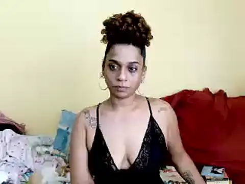 1fiestyalpha online show from December 14, 6:52 am