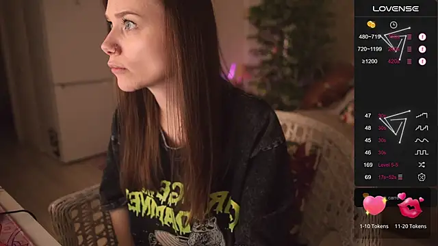 Snapshot of alexa_feels_ chatting on September 20, 7:34 pm alexa feels  online show from September 20, 7:34 pm