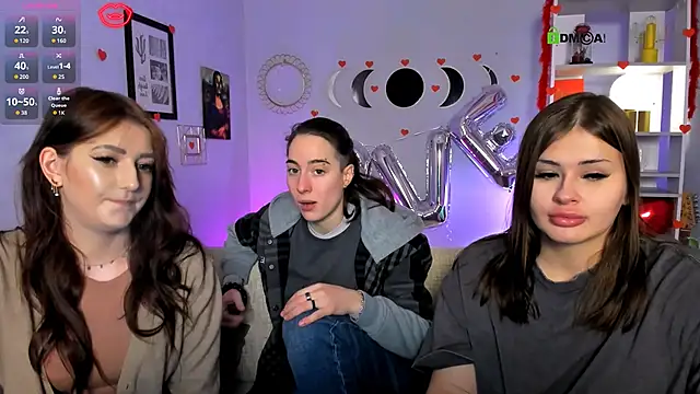 catherine kitty online show from February 11, 8:21 pm