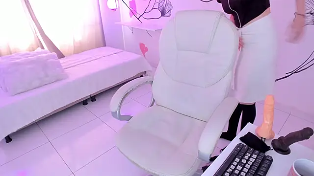 Snapshot of Isabela_Fiorelli chatting on September 12, 2:46 pm Isabela Fiorelli online show from September 12, 2:46 pm