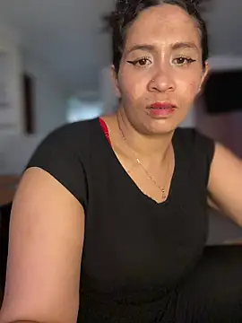 Carola-Ross online show from May 24, 7:02 pm