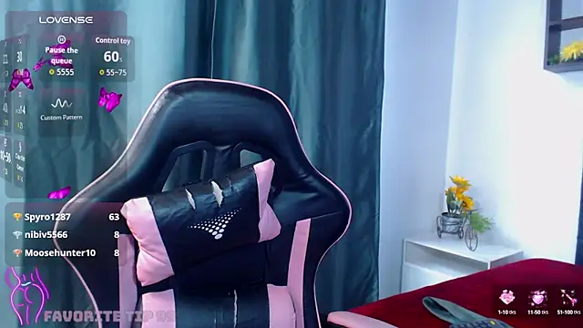 Snapshot of Alanagp chatting on October 1, 8:03 pm Alanagp online show from October 1, 8:03 pm