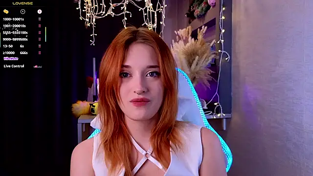 Hisoka akerley online show from April 10, 7:31 pm