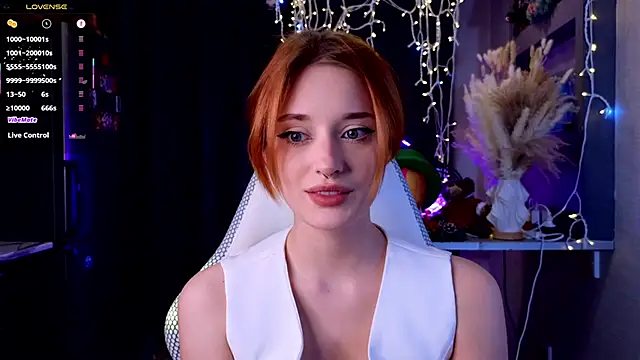 Hisoka akerley online show from April 11, 6:44 pm