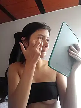 CHLOE ISABELL online show from September 20, 5:55 pm