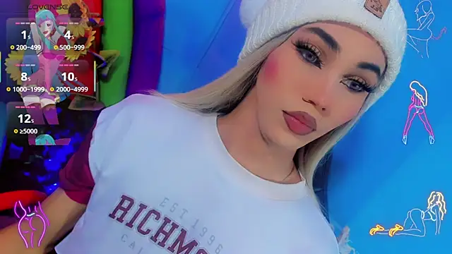 Snapshot of emelly_horny_ chatting on September 22, 7:12 pm emelly horny  online show from September 22, 7:12 pm