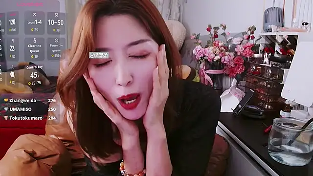 Snapshot of Tangtang-baby chatting on October 24, 4:47 pm Tangtang-baby online show from October 24, 4:47 pm