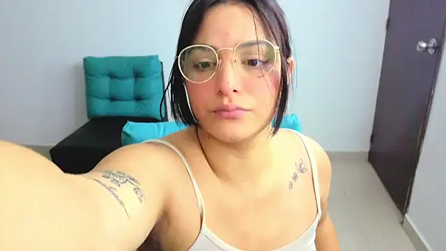 Snapshot of atenea_02_love chatting on October 29, 10:23 pm atenea 02 love online show from October 29, 10:23 pm