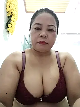 Baby-bigtits2024 online show from October 2, 10:04 pm