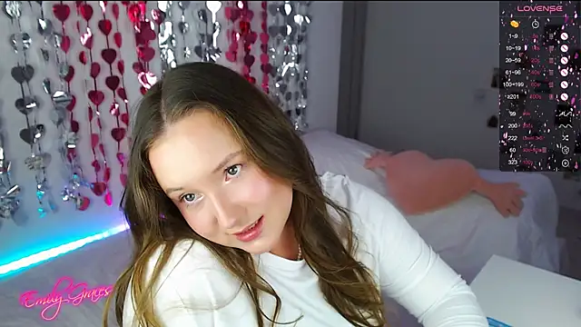 EmilyxxGraces online show from February 14, 10:56 pm