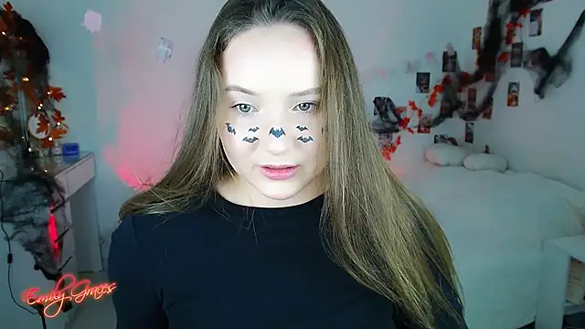 Snapshot of EmilyxxGraces chatting on November 1, 12:04 am EmilyxxGraces online show from November 1, 12:04 am