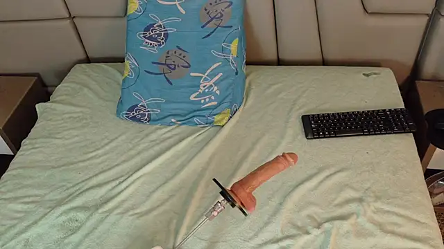 ParanoidTemptaion  online show from July 12, 11:00 am