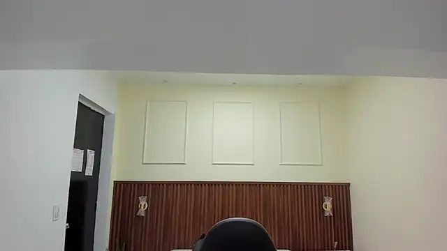 Snapshot of MELINAMARTINS chatting on September 15, 7:32 pm MELINAMARTINS online show from September 15, 7:32 pm