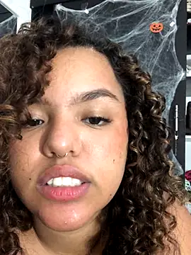 Anitta bell online show from October 14, 1:08 am