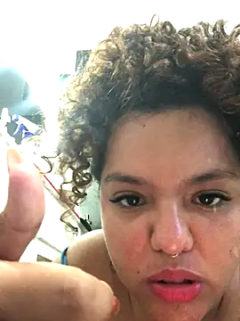 Anitta bell online show from October 3, 11:10 pm