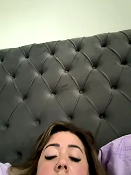 BadBitchClaudia online show from September 9, 6:46 am