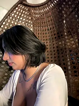 Snapshot of Scarlett-LS chatting on September 20, 1:38 am Scarlett-LS online show from September 20, 1:38 am