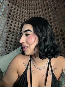 Snapshot of Scarlett-LS chatting on October 16, 3:20 am Scarlett-LS online show from October 16, 3:20 am