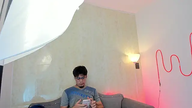 Snapshot of AntoniSantoss chatting on October 25, 8:26 pm AntoniSantoss online show from October 25, 8:26 pm