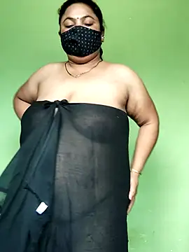 Snapshot of rani130 chatting on October 1, 1:21 am rani130 online show from October 1, 1:21 am