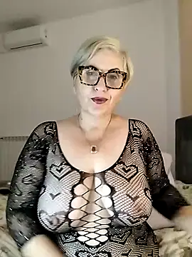 Snapshot of Pumabionda chatting on October 26, 5:03 am Pumabionda online show from October 26, 5:03 am