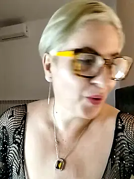 Snapshot of Pumabionda chatting on October 29, 10:34 pm Pumabionda online show from October 29, 10:34 pm