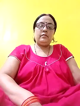 Snapshot of Kiyara8 chatting on September 28, 11:37 am Kiyara8 online show from September 28, 11:37 am