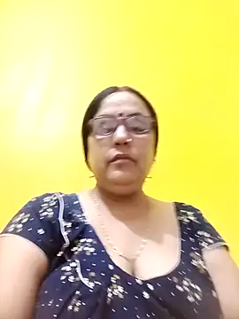 Snapshot of Kiyara8 chatting on October 13, 6:38 am Kiyara8 online show from October 13, 6:38 am