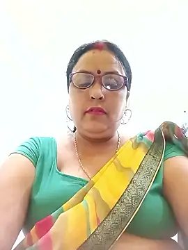 Snapshot of Kiyara8 chatting on October 17, 6:49 am Kiyara8 online show from October 17, 6:49 am