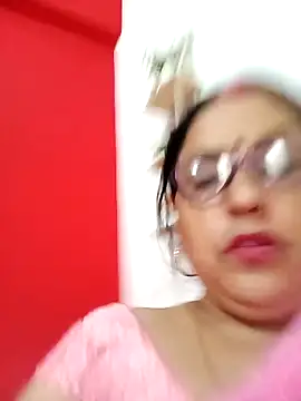 Snapshot of Kiyara8 chatting on October 26, 5:58 am Kiyara8 online show from October 26, 5:58 am