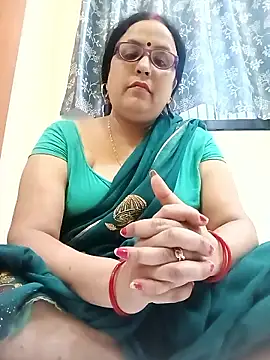 Snapshot of Kiyara8 chatting on October 19, 9:11 am Kiyara8 online show from October 19, 9:11 am