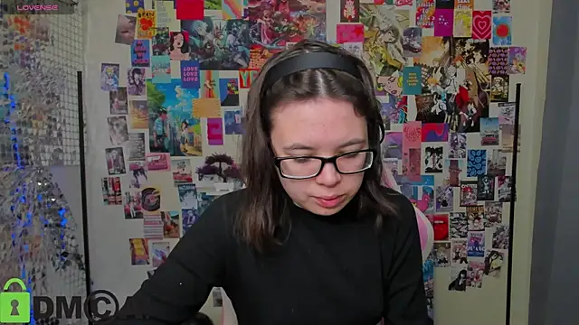 Chio Mio online show from November 3, 1:42 am