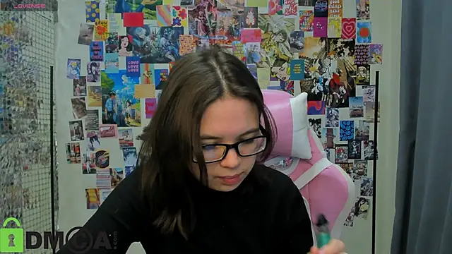 Chio Mio online show from October 27, 3:13 am