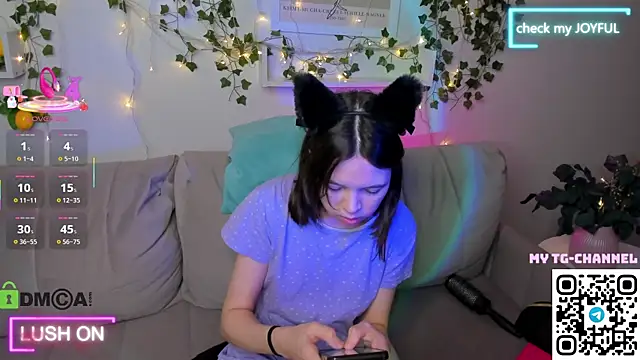 Chio Mio online show from September 17, 1:58 am