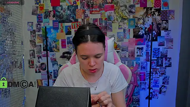 Chio Mio online show from October 11, 3:00 am