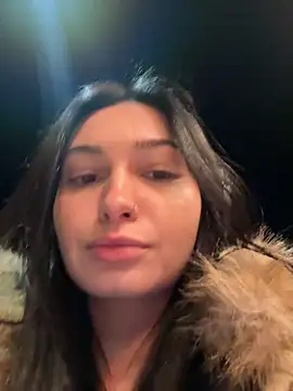 lunalovelee online show from November 20, 1:56 pm