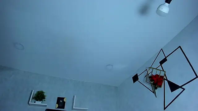 Snapshot of EmiliaRose_ chatting on October 5, 8:58 pm EmiliaRose online show from October 5, 8:58 pm