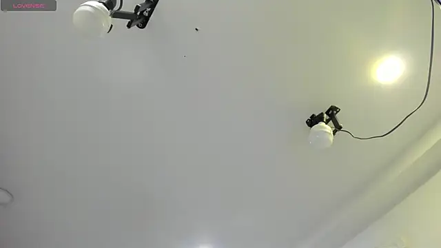 EmiliaRose  online show from March 5, 9:21 pm