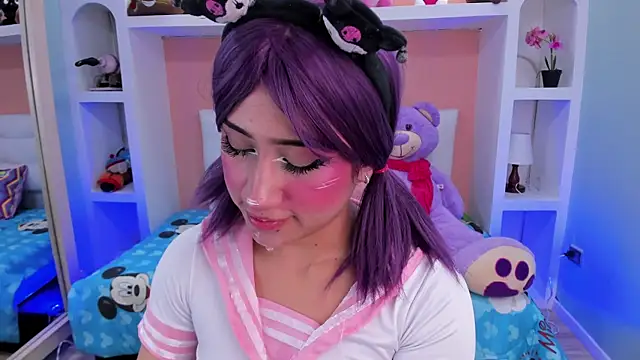 Snapshot of miss___megan chatting on October 15, 6:10 pm miss megan online show from October 15, 6:10 pm