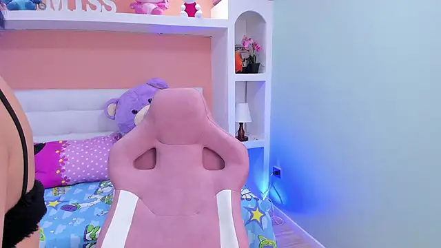 Snapshot of miss___megan chatting on September 29, 2:49 am miss megan online show from September 29, 2:49 am