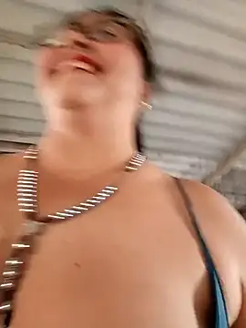 promiscuous-indecent-momm online show from October 10, 8:03 pm