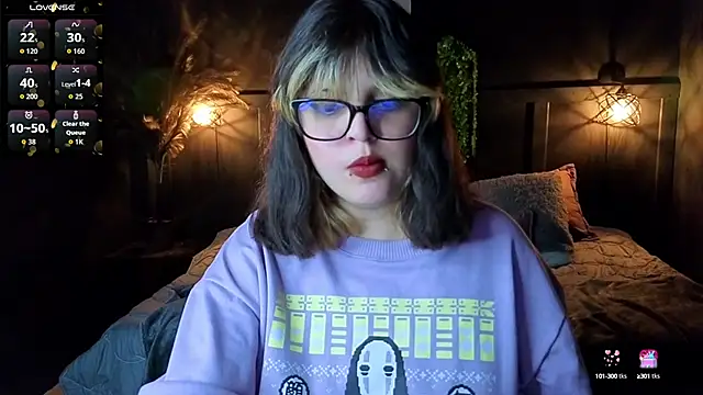 scarleth shadow online show from September 11, 2:01 am