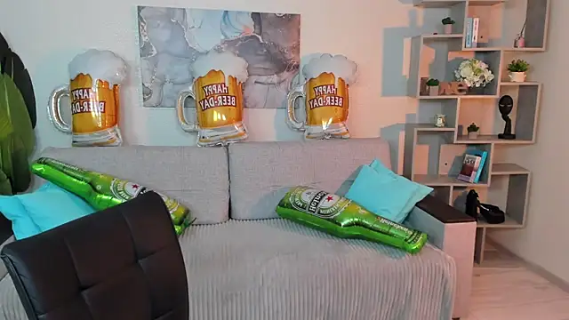 GabriellaMays online show from September 28, 5:25 am