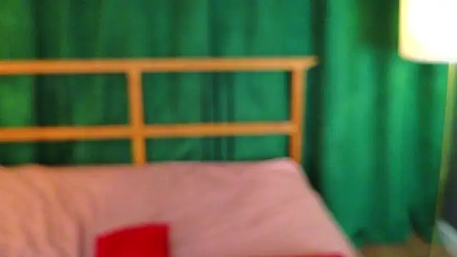 Snapshot of StacyWatts chatting on October 8, 9:52 pm StacyWatts online show from October 8, 9:52 pm