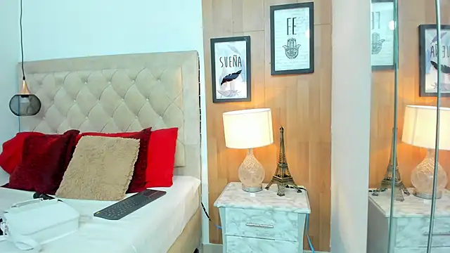 KimberlyBigBoobs online show from October 20, 10:02 pm