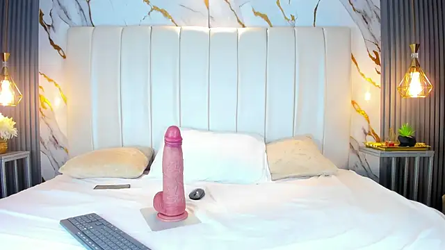 EvaMillins online show from October 9, 4:49 am