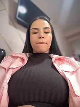 Naatalia online show from October 6, 9:41 pm